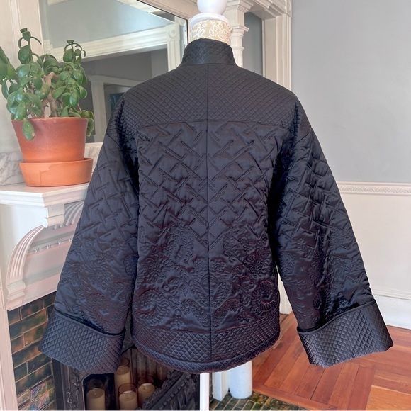 VINTAGE VICTORIA’S SECRET 100% Black Silk Asian Motif Kimono Jacket OSFM - Picture 8 of 13